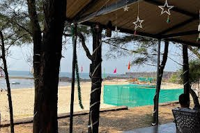 Seasons Beach Resort 5