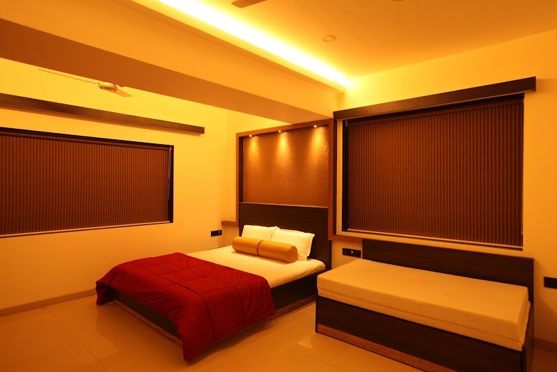 Shiv Shanti Holiday Inn 4