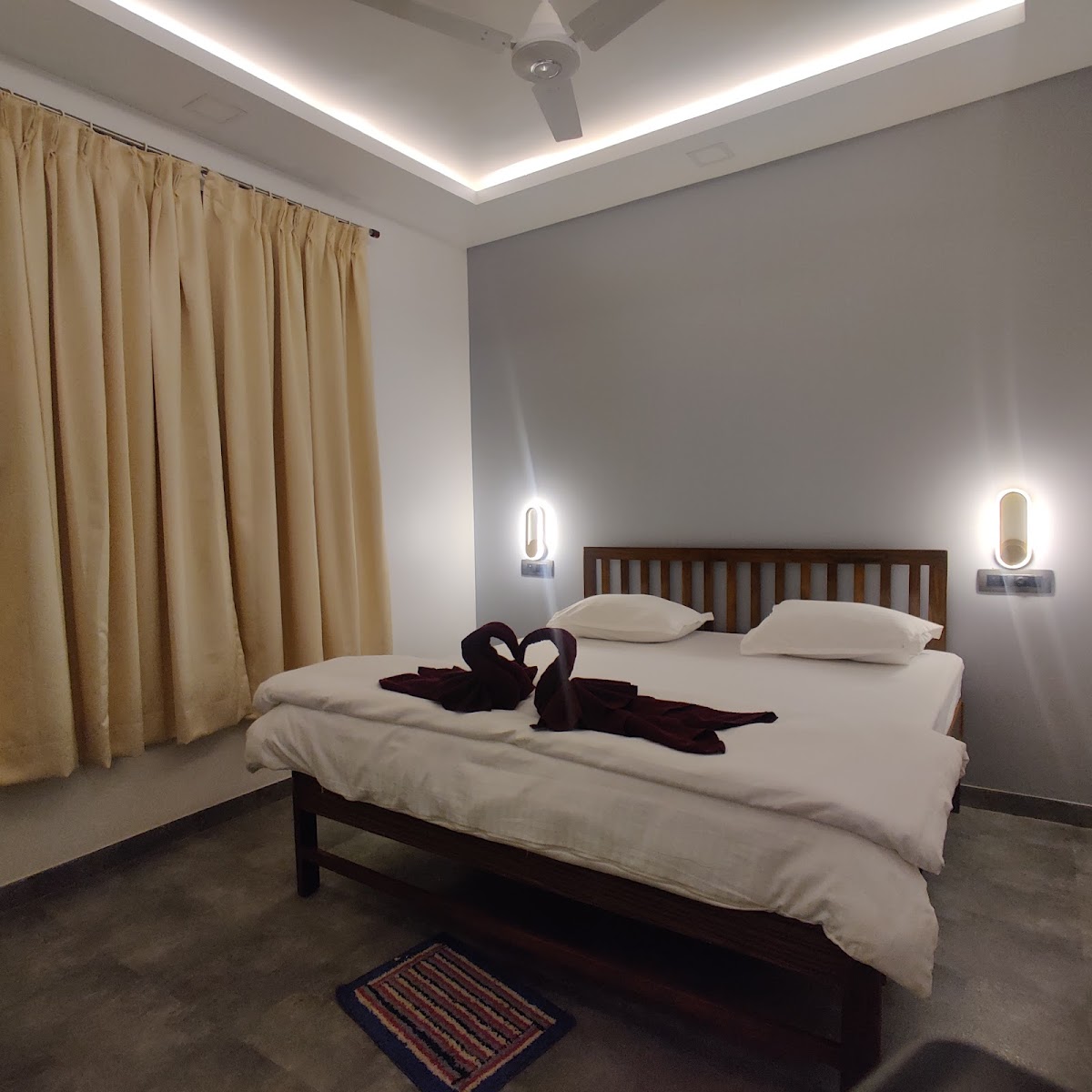 Harshveer Stay - Luxury HomeStay 5