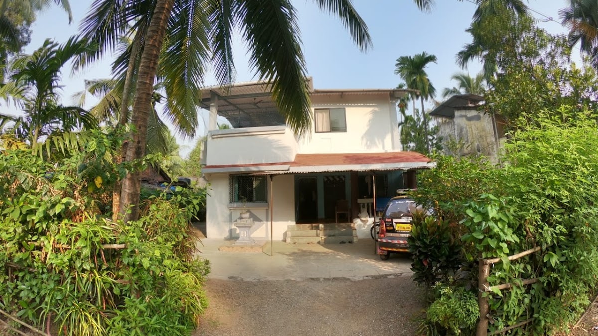 ParasMani Home Stay
