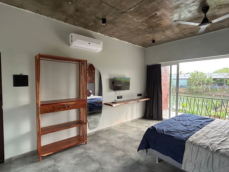 River Stone Resort 2