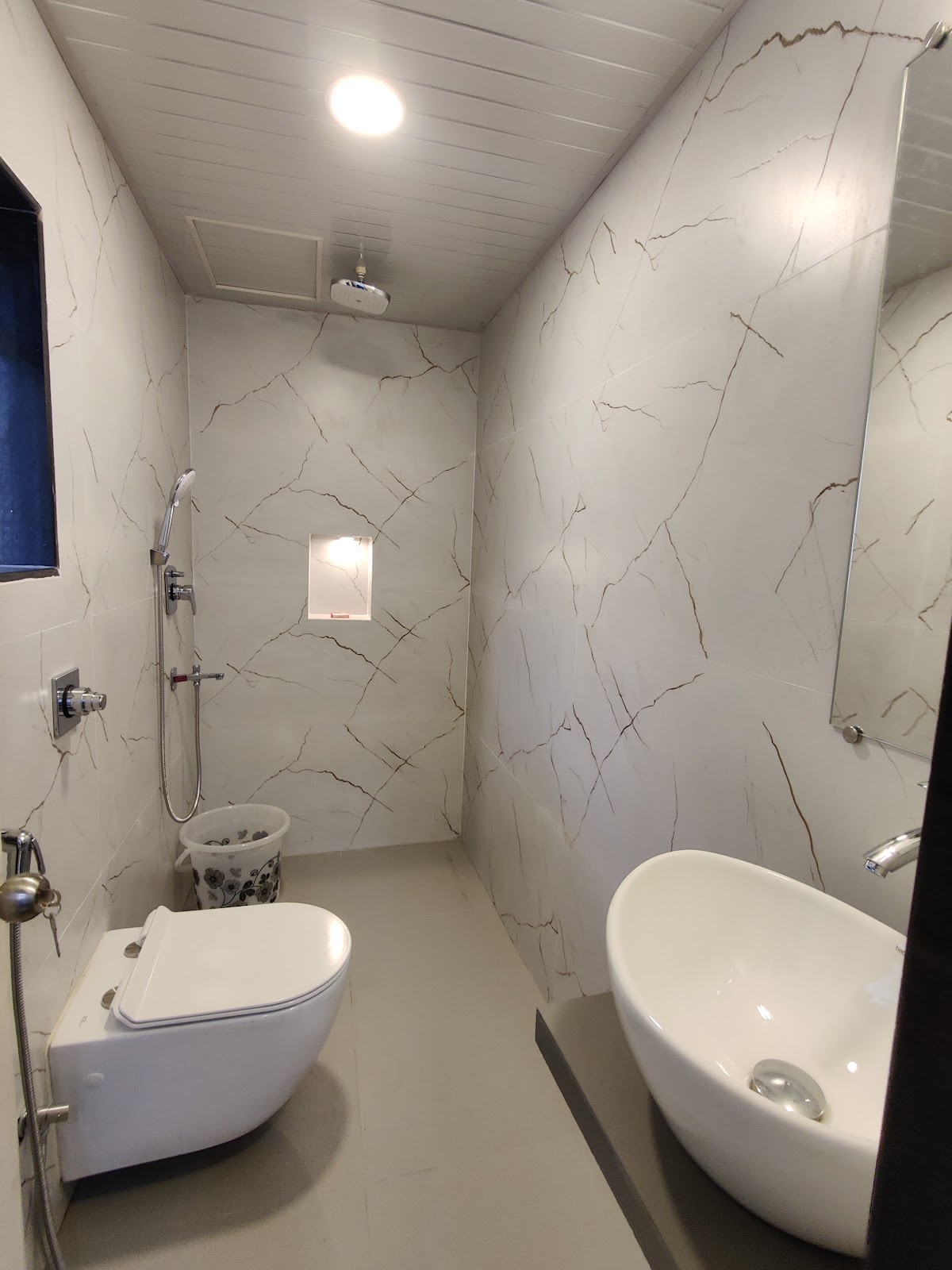 Shivangan Villa & Home Stay 5
