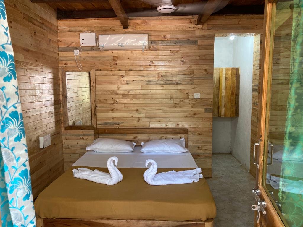 Mauli Sea Beach Resort 3