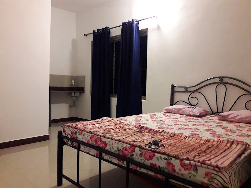Devesh Villa & Guest House 2