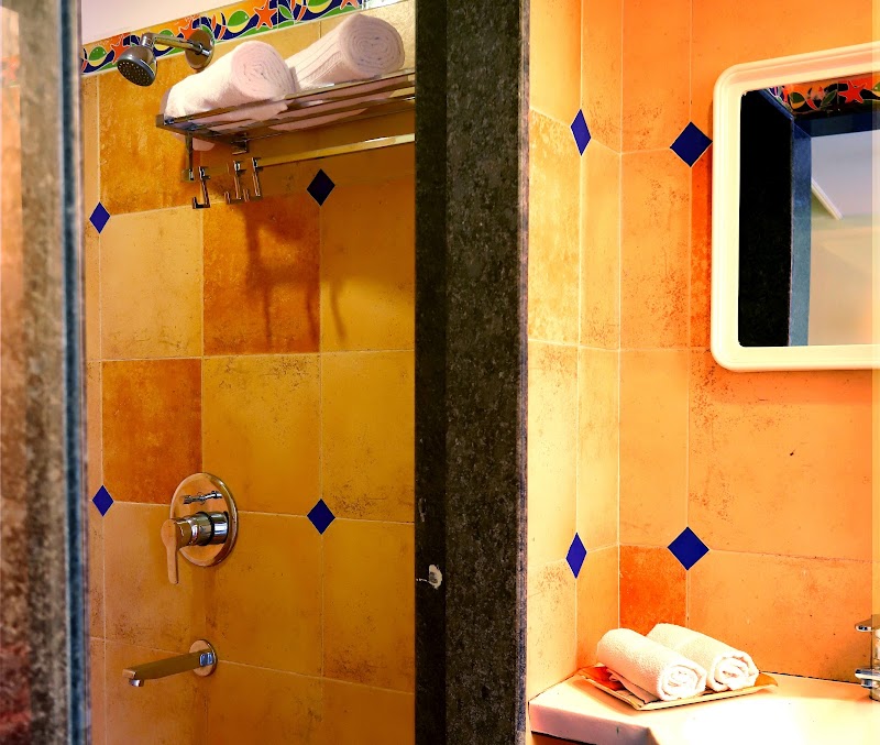 Kohinoor Highway Hotel 3