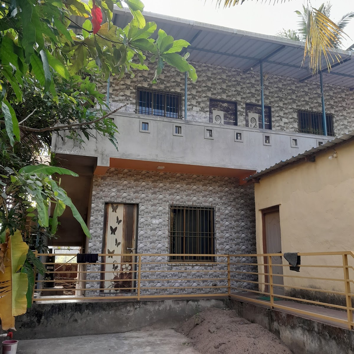 Jayashree Home Stay