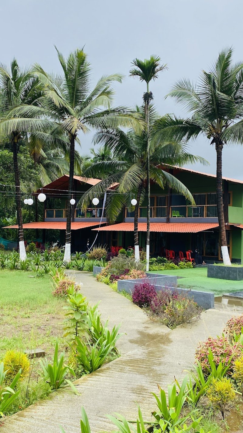The Bari Resort 4