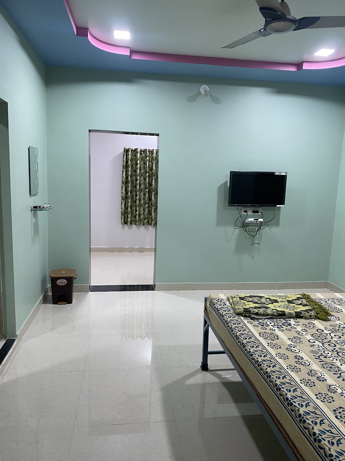 Balaji Home Stay