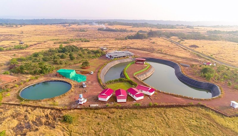 Aquafloresta Lake Resort 3