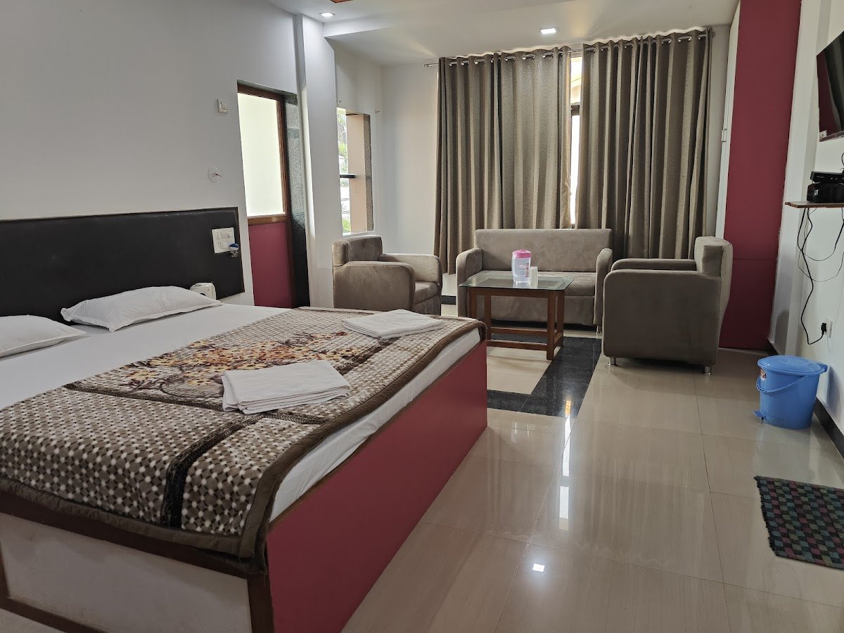 Deluxe Krishna Sea View 2