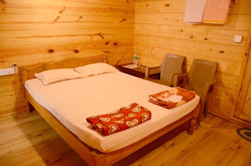 Adinarayan Wooden Cottages 2