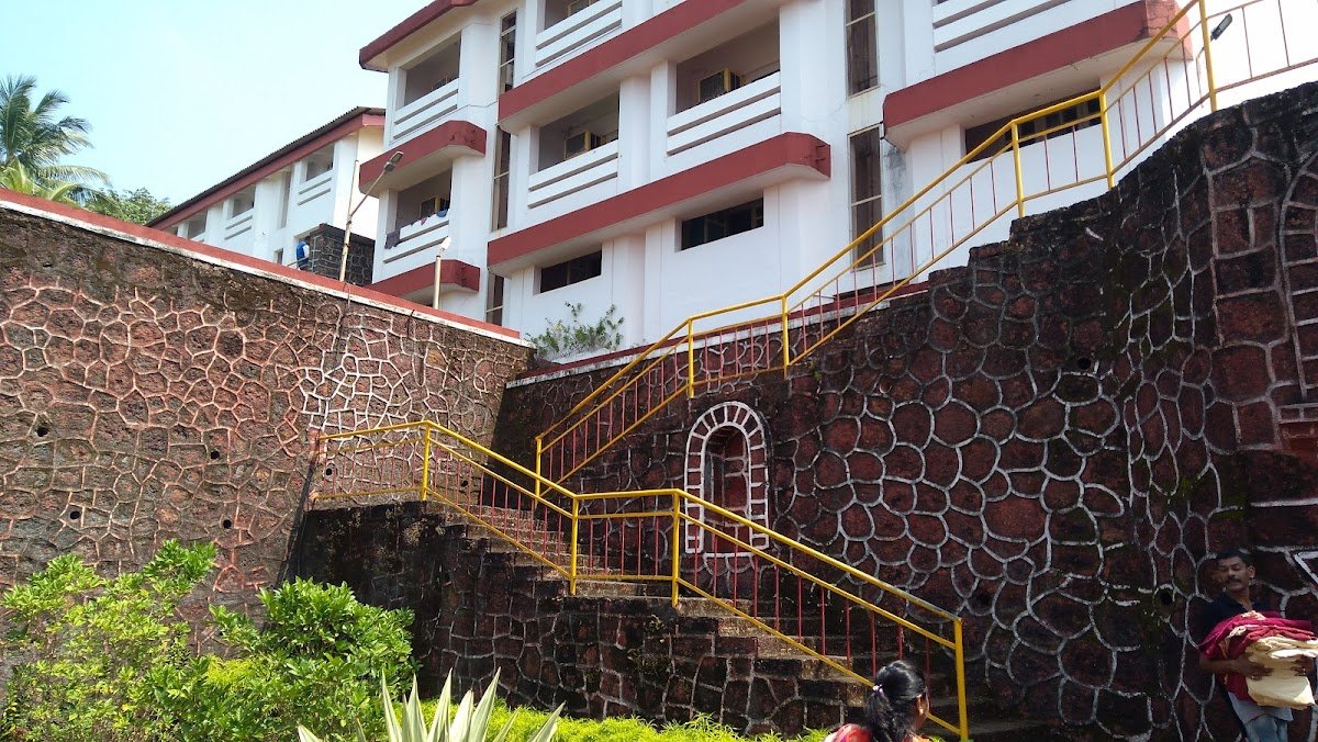 Hotel Landmark 4