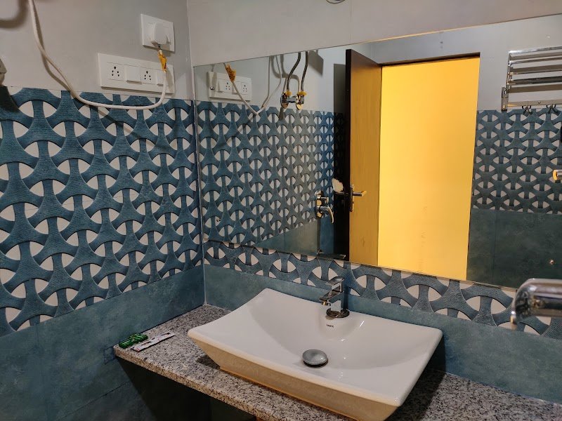 Royale Greens Resort 4