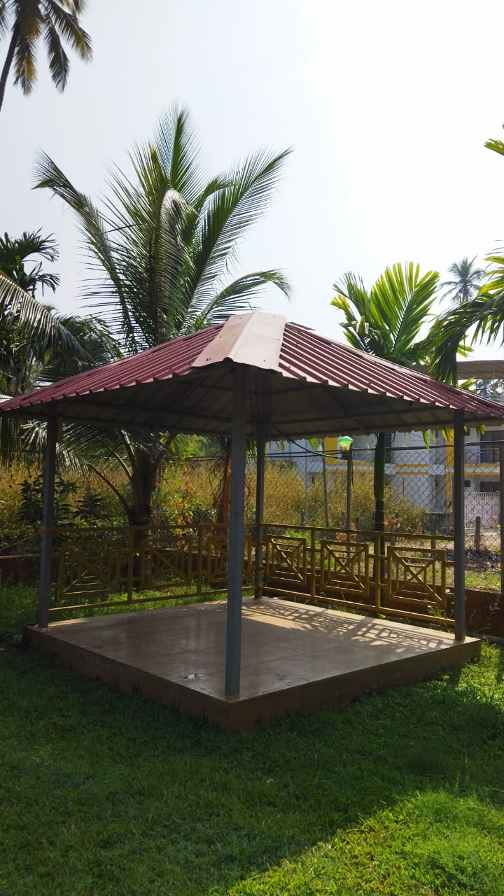 Paradise (Sukruti Homestay) 3