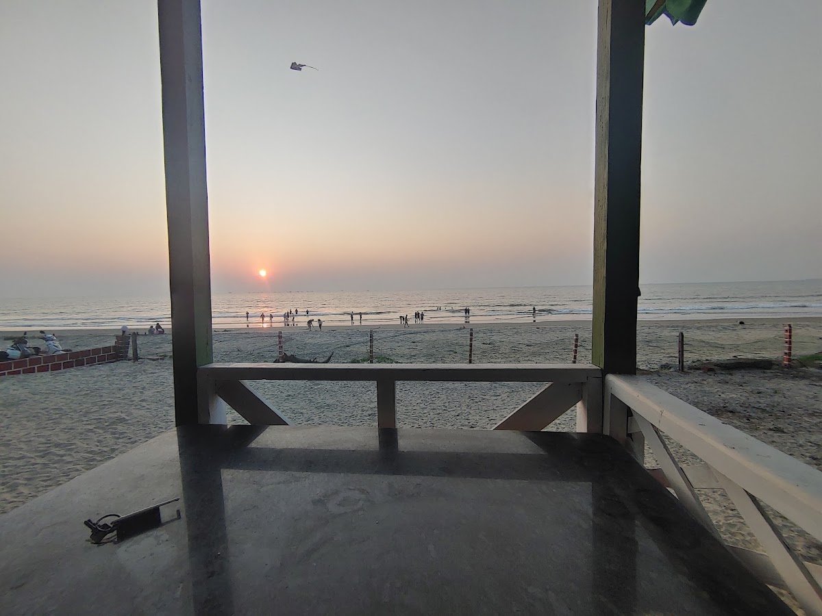 Royal Ocean Beach Resort 4
