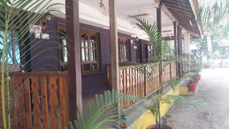 Manali River & Sea Front Cottage Resort 4