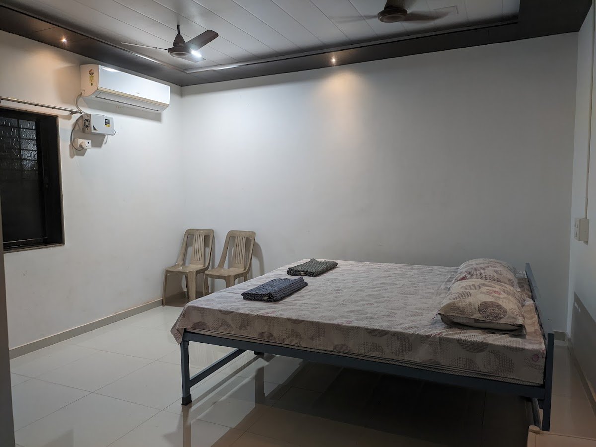 Anand Nivas Homestay 5