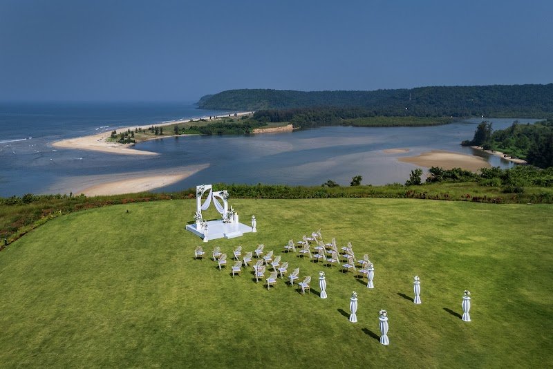 Araqila Resort 5