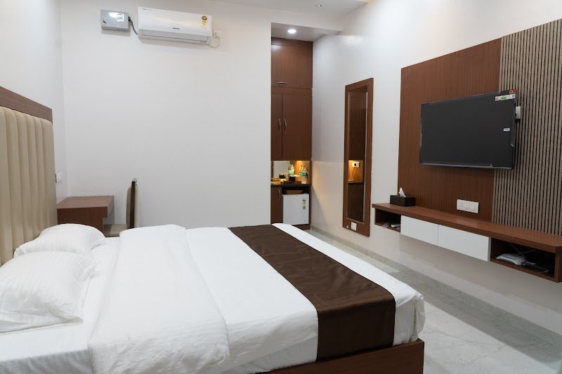 Hotel Aarya Inn 2