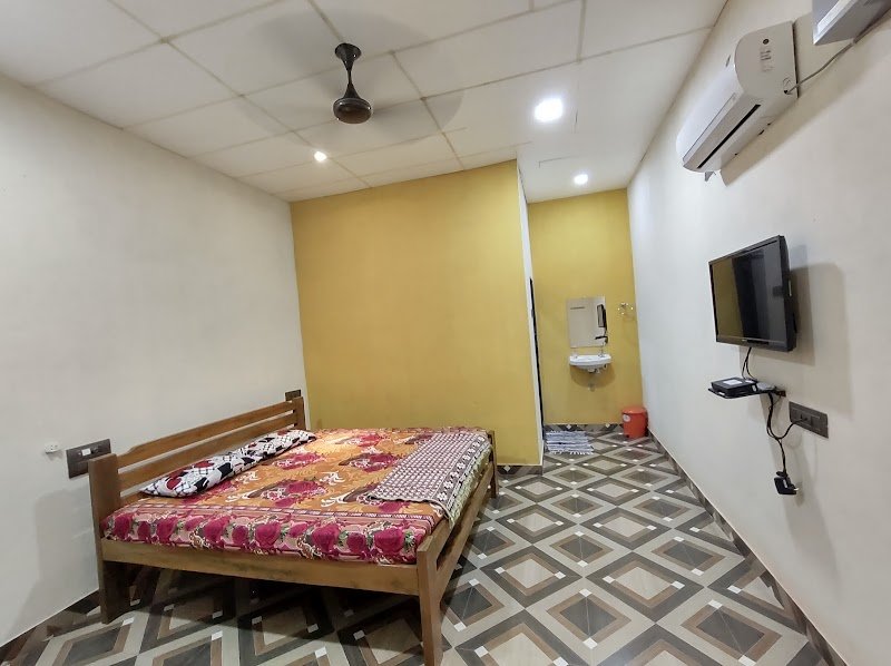 Sindhu Swarajya Home Stay 2