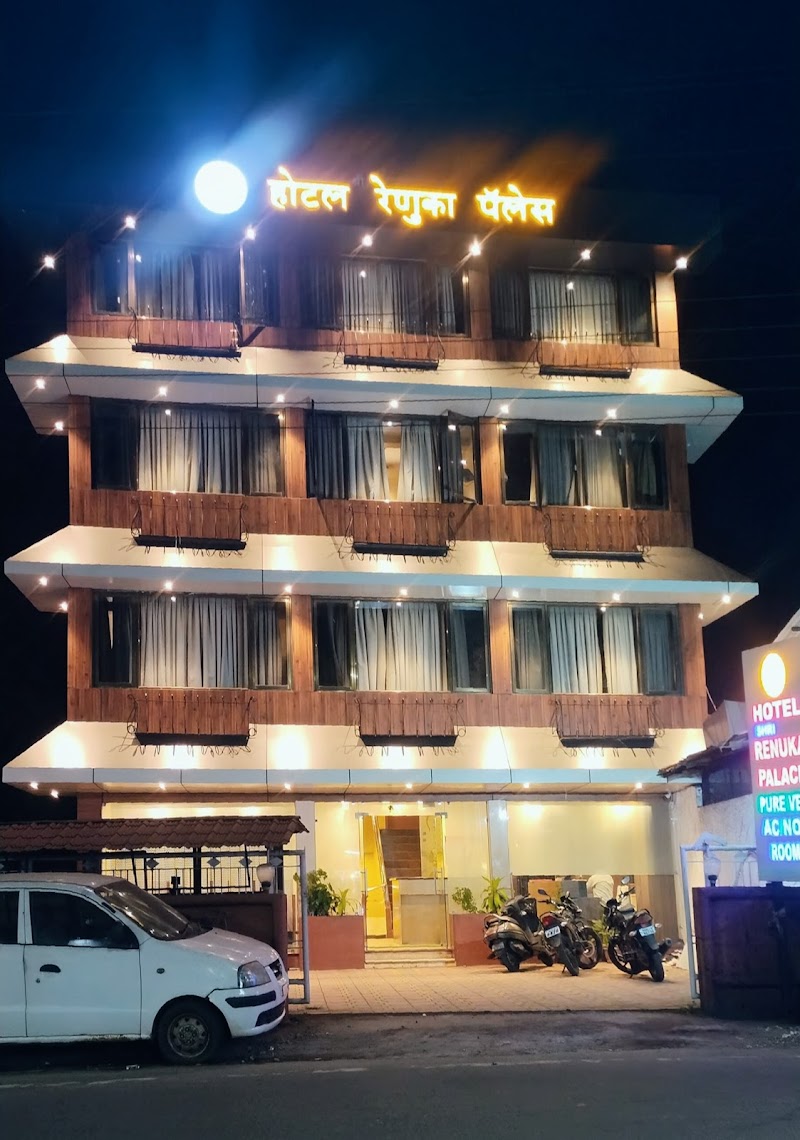 Hotel Renuka Palace