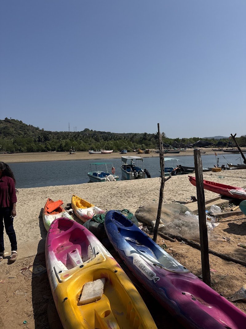 Paddle And Cabana 5