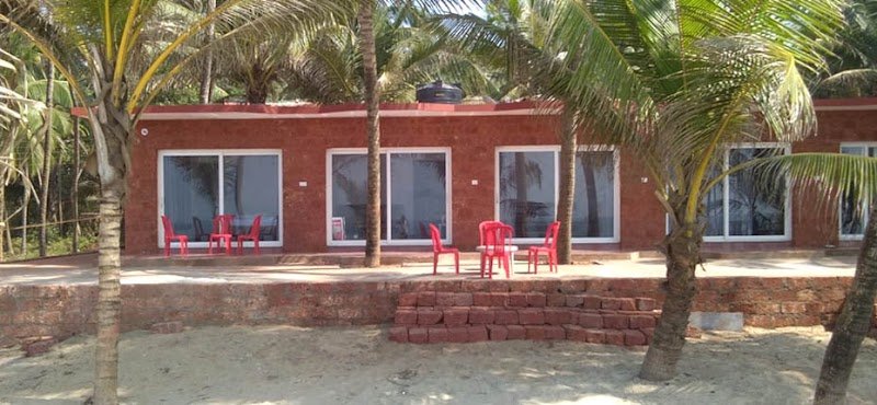 Almeida's Ashiyana Beach Resort