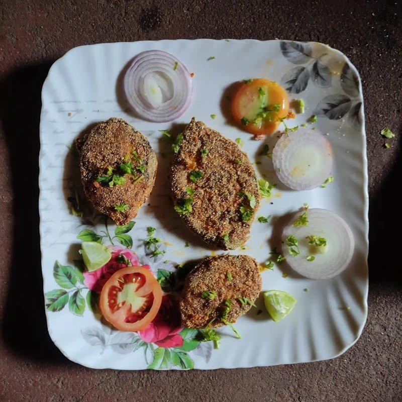 Aai Home Stay And Food Services 3
