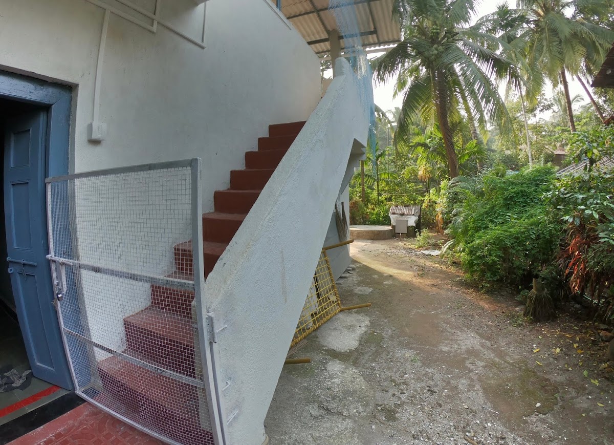ParasMani Home Stay 5