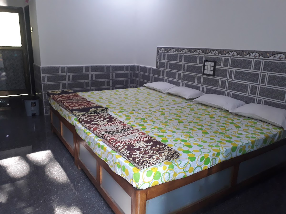 Kulswamini Home Stay 2