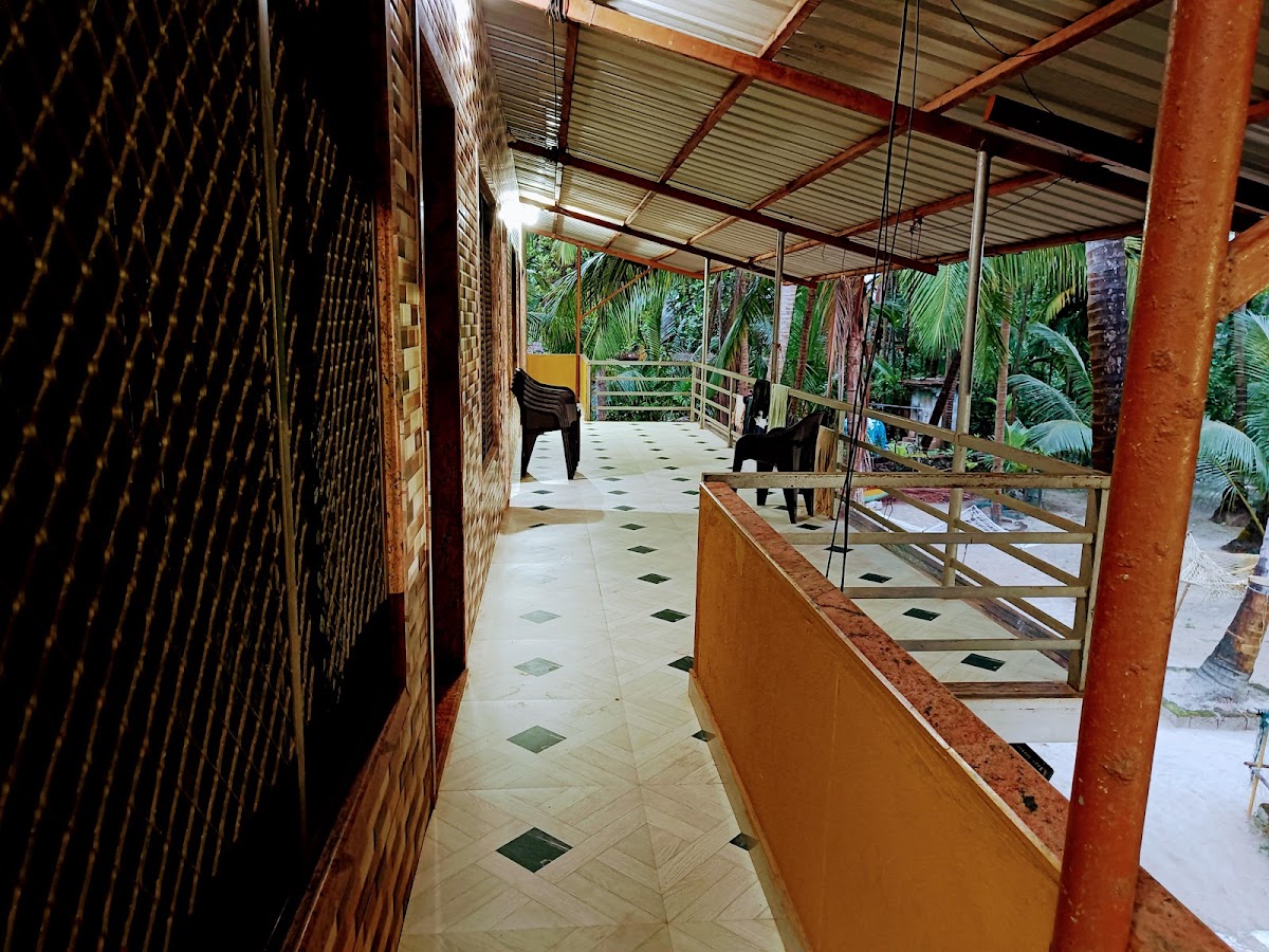 Britto's House 4