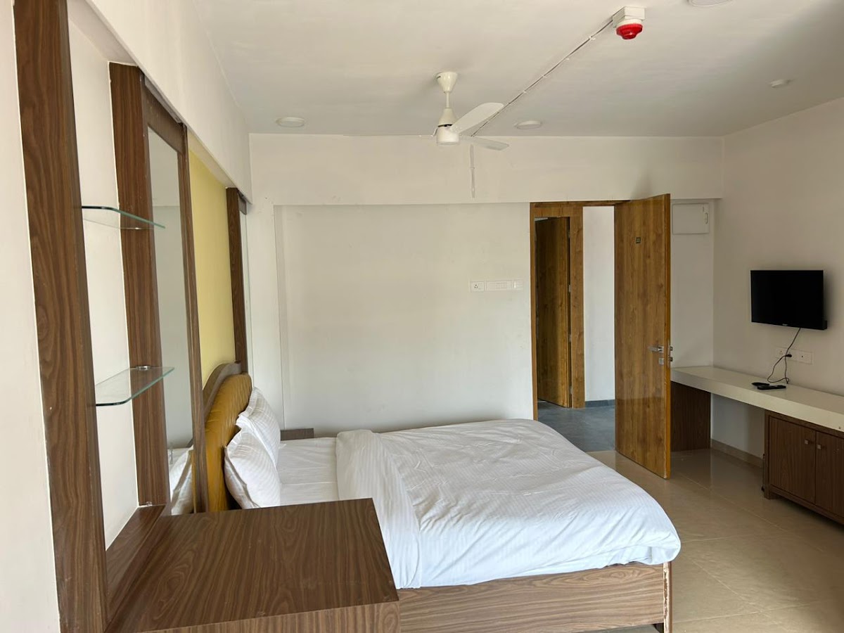 Hotel Malvan Heritage And Restaurant 2