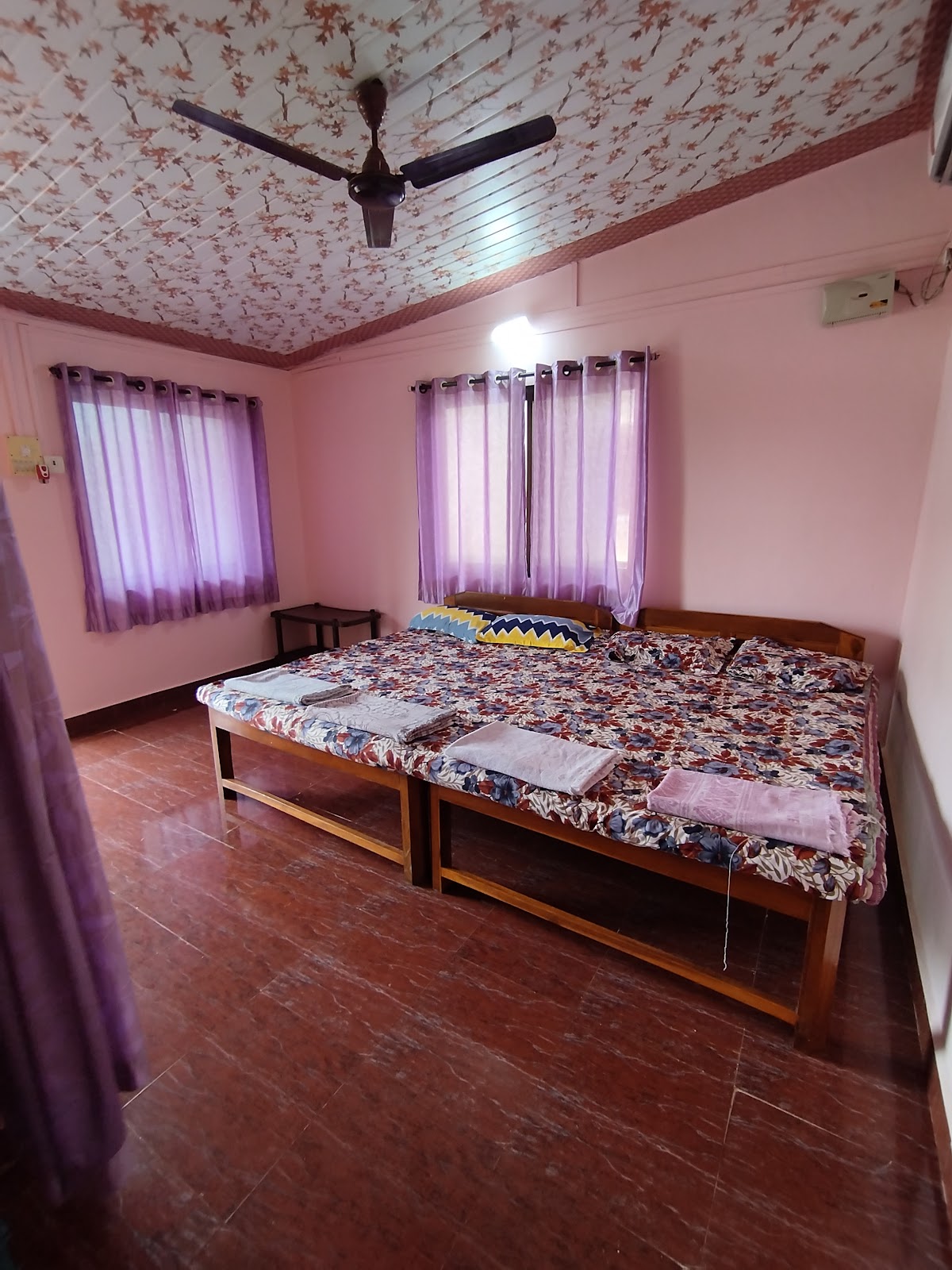 Sai Gajanan Nivas Home Stay 4