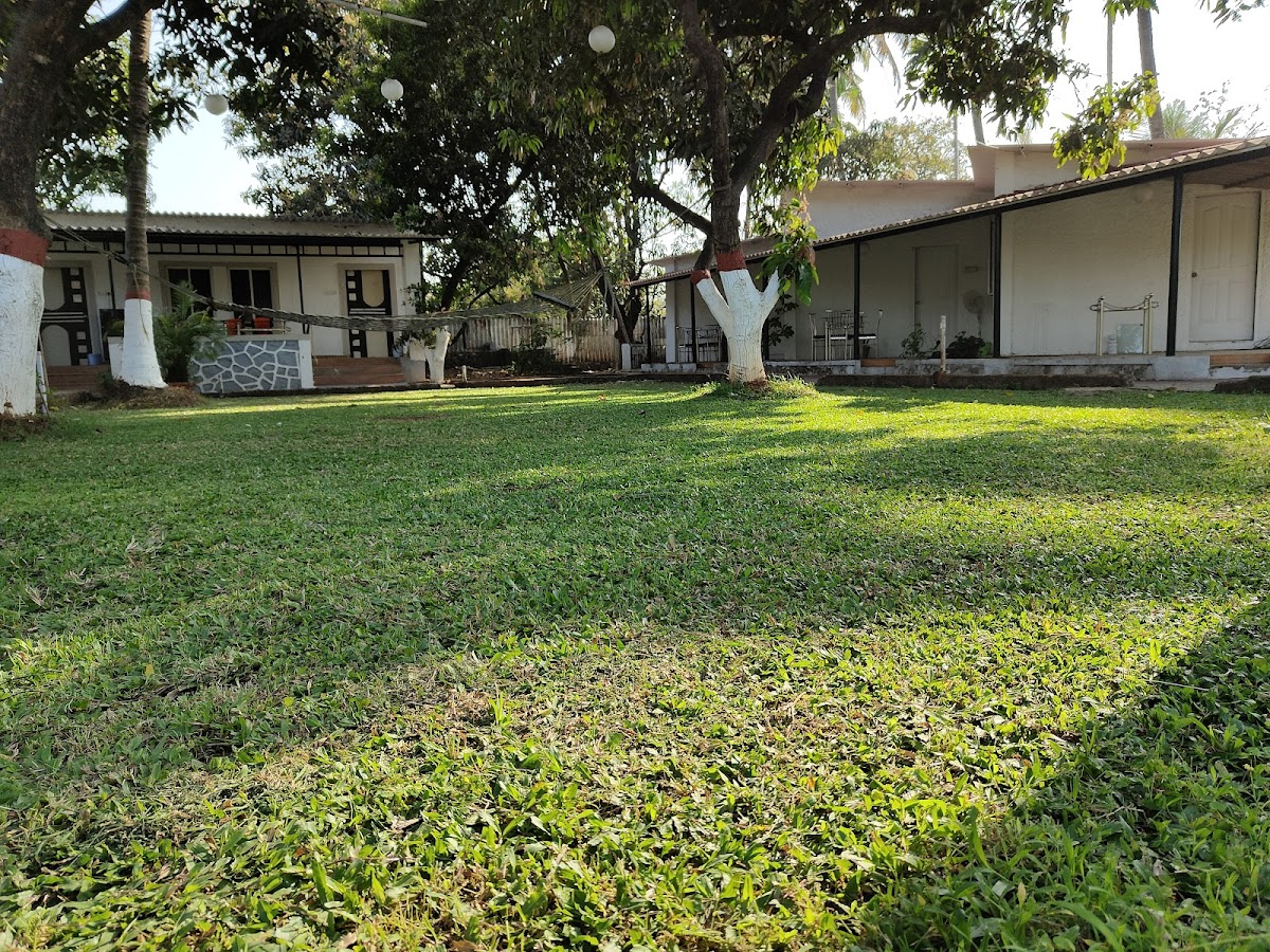 Savli Huts Farm