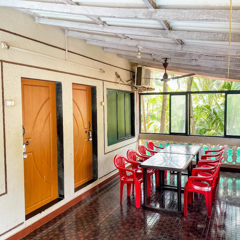 Palvi Beach Resort 5