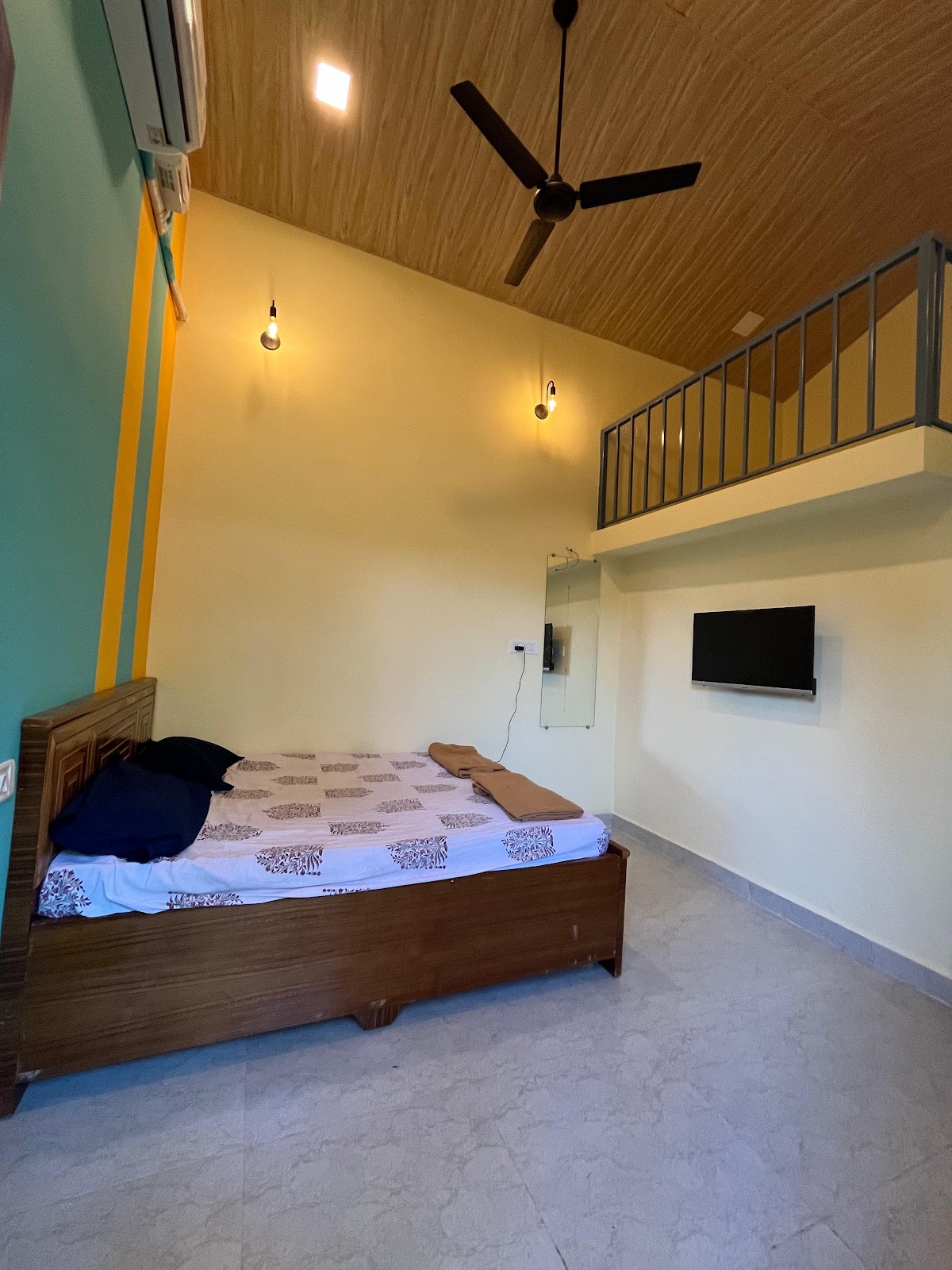 Inn Stays 2
