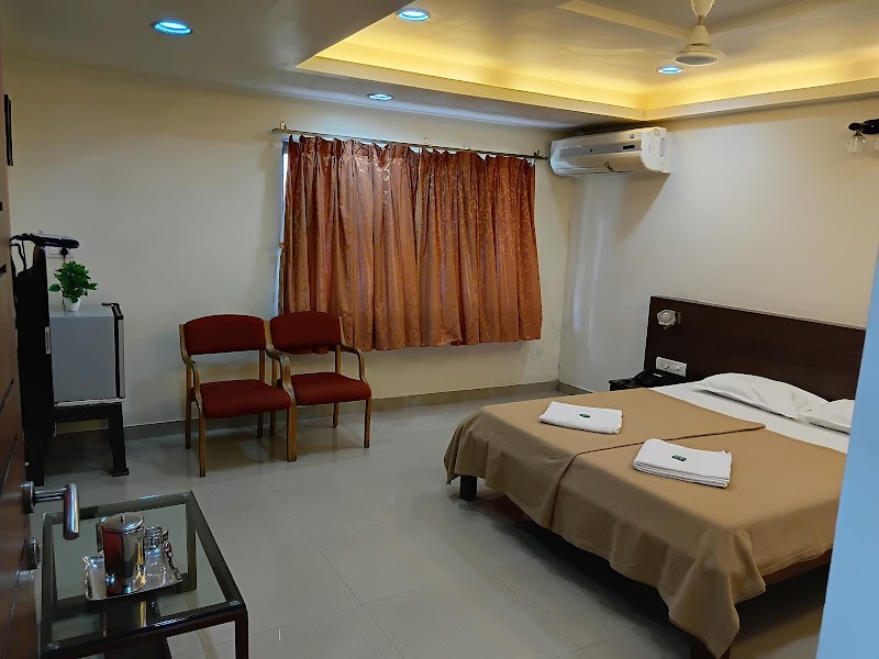 Hotel Saish International 2