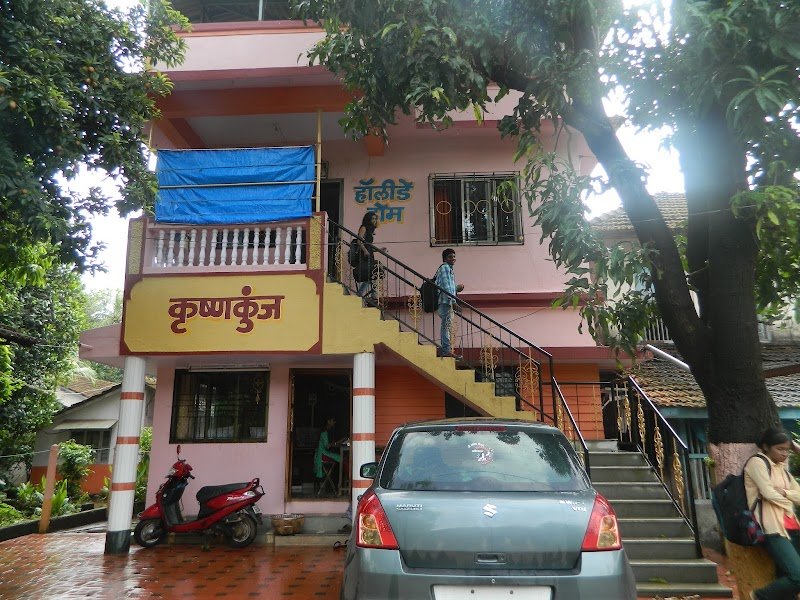 Krushna Kunj Holiday Home 5