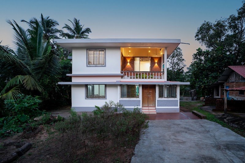The Creek Side Home Stay