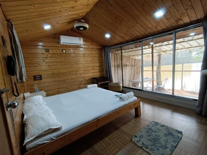 Fishermen Village Resort 2
