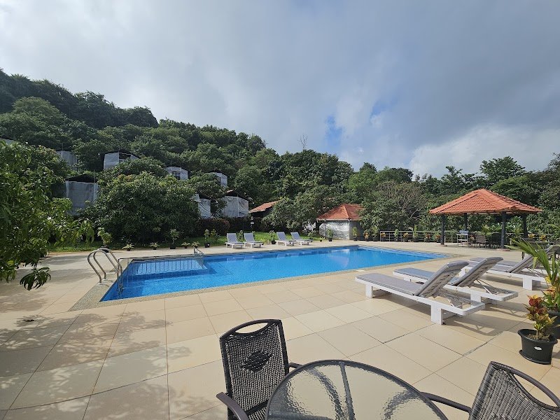 Highland Sarovar Portico 3