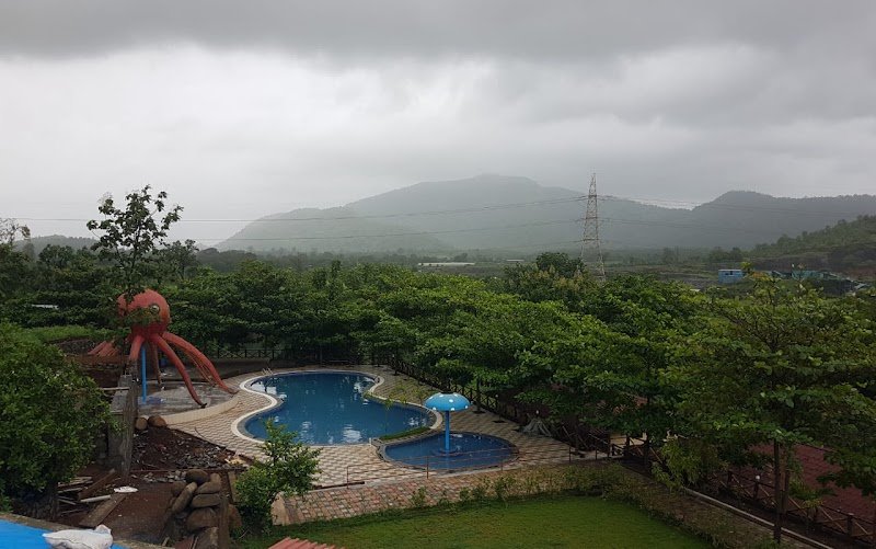 Heaven Hill Resort 4