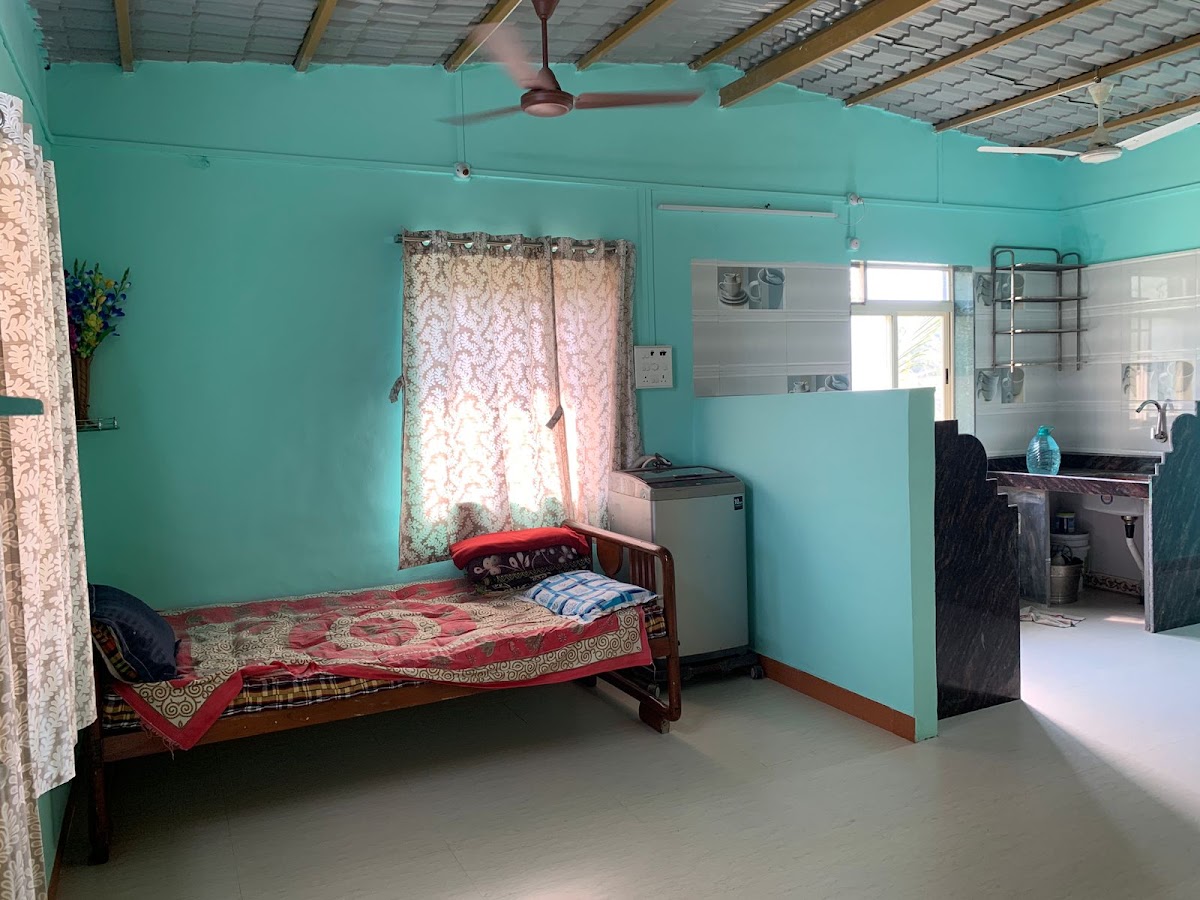 Smruti Home Stay