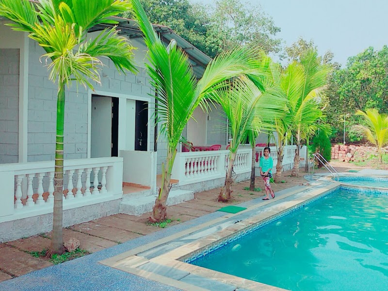 Chandra Vilas Resort 3