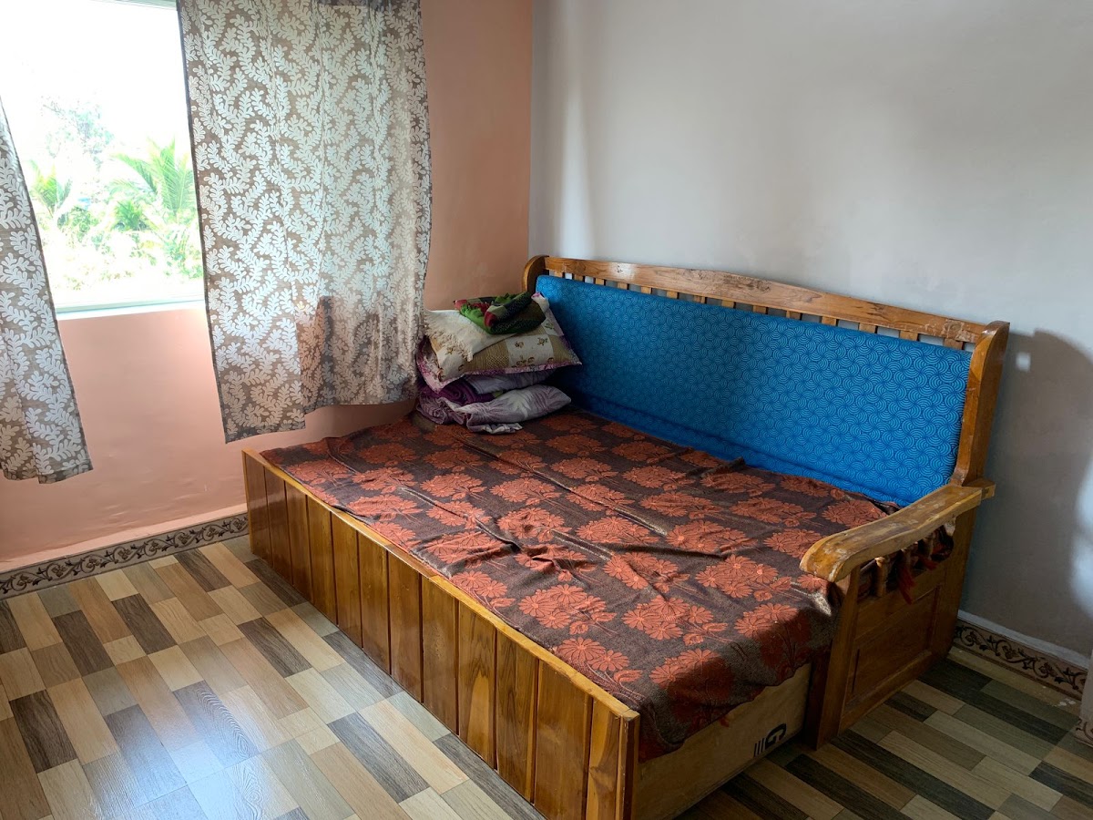 Smruti Home Stay 4
